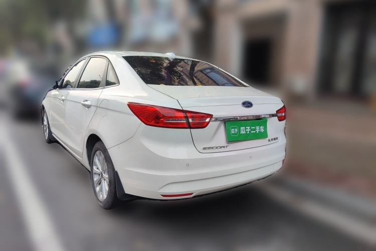 Used Ford Escort 2015 1.5L Automatic Fashion Model Rear Left 45 Deg