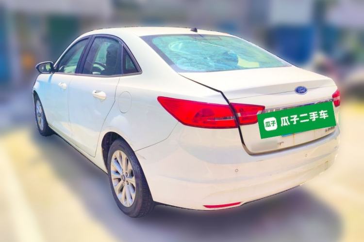 Used Ford Escort 2015 1.5L Automatic Fashion Model Rear Left 45 Deg