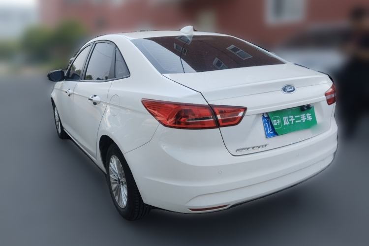 Used Ford Escort 2015 1.5L Automatic Comfort Edition Rear Left 45 Deg