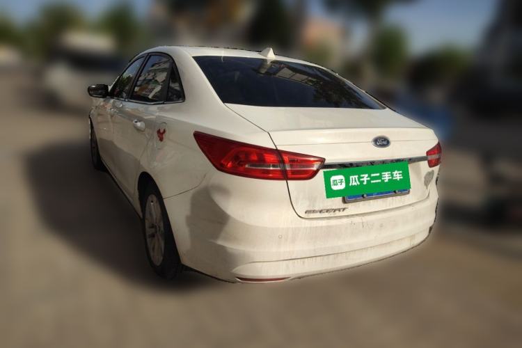 Used Ford Escort 2015 1.5L Automatic Fashion Model Rear Left 45 Deg