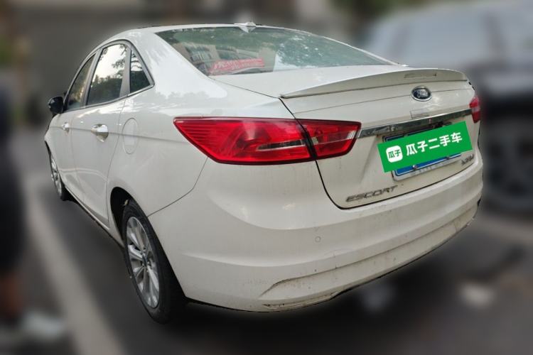 Used Ford Escort 2015 1.5L Manual Fashion Edition Rear Left 45 Deg