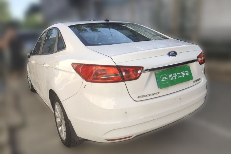 Used Ford Escort 2015 1.5L Manual Fashion Edition Rear Left 45 Deg
