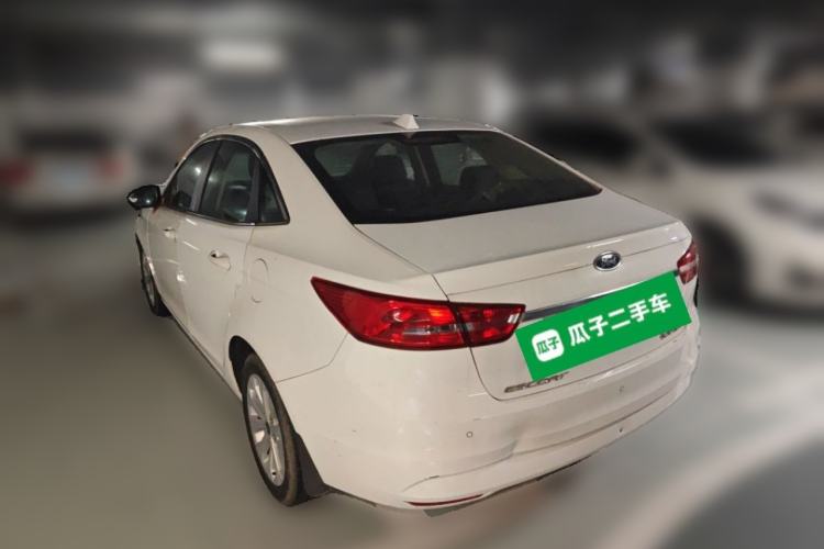 Used Ford Escort 2015 1.5L Automatic Fashion Model Rear Left 45 Deg