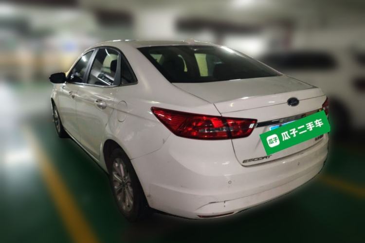 Used Ford Escort 2015 1.5L Automatic Fashion Model Rear Left 45 Deg