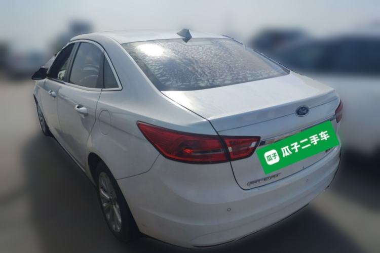 Used Ford Escort 2015 1.5L Automatic Fashion Model Rear Left 45 Deg