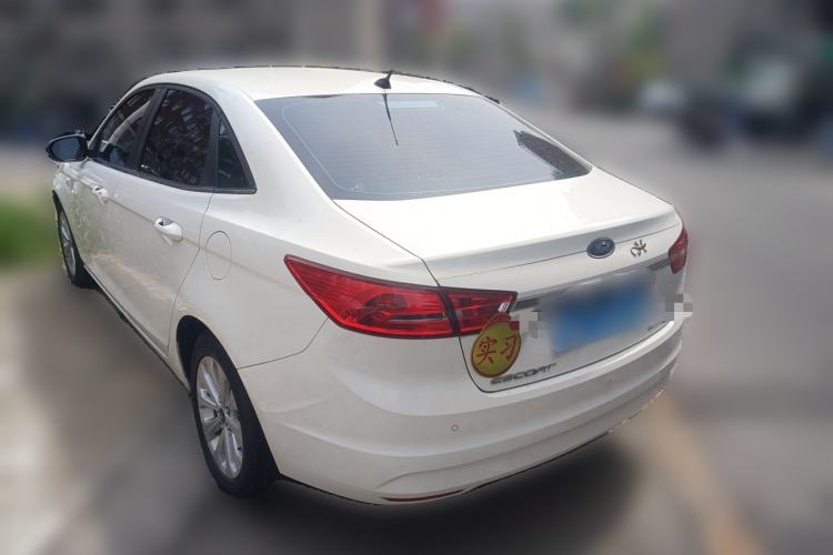 Used Ford Escort 2015 1.5L Automatic Fashion Model Rear Left 45 Deg