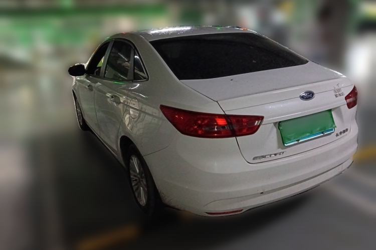 Used Ford Escort 2015 1.5L Automatic Comfort Edition Rear Left 45 Deg
