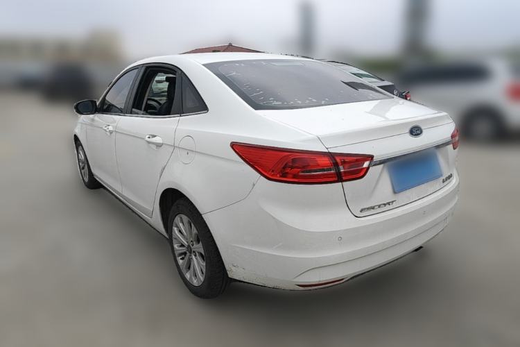 Used Ford Escort 2015 1.5L Manual Fashion Edition Rear Left 45 Deg