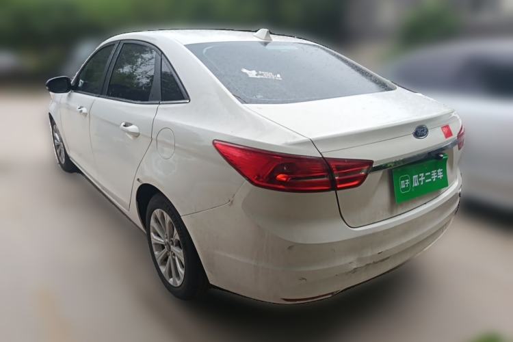 Used Ford Escort 2015 1.5L Automatic Fashion Model Rear Left 45 Deg