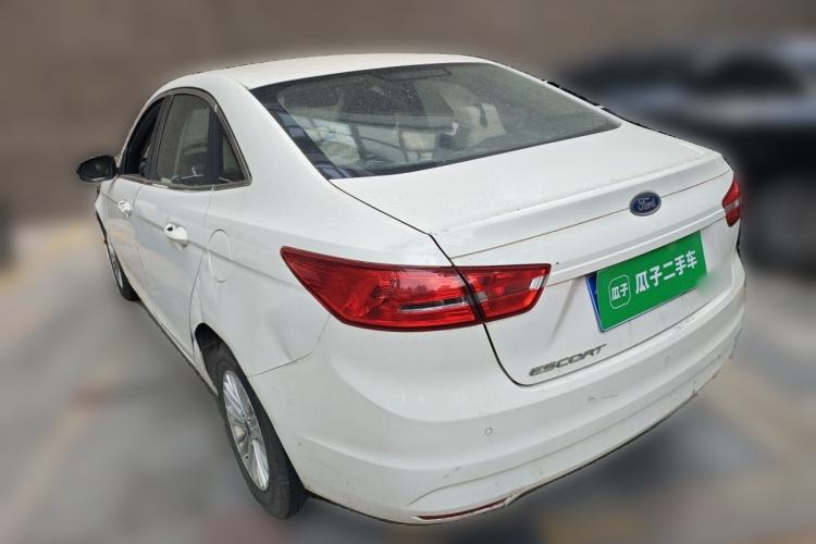 Used Ford Escort 2015 1.5L Automatic Comfort Edition Rear Left 45 Deg