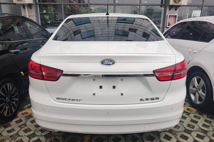 Used Ford Escort 2015 1.5L Automatic Fashion Model Rear