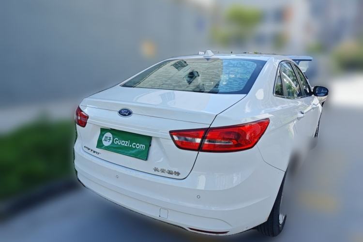 Used Ford Escort 2015 1.5L Automatic Comfort Edition Rear Right 45 Deg