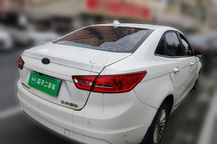 Used Ford Escort 2015 1.5L Manual Comfort Model Rear Right 45 Deg
