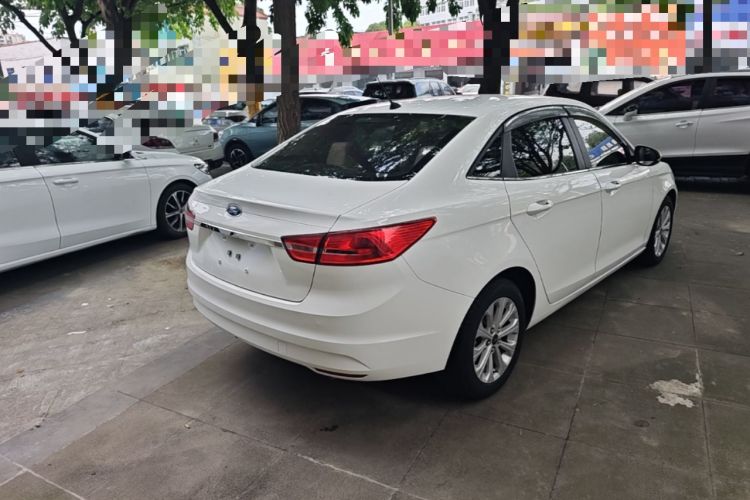 Used Ford Escort 2015 1.5L Automatic Fashion Model Rear Right 45 Deg
