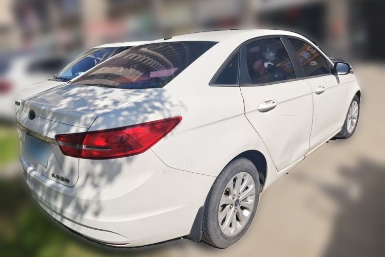 Used Ford Escort 2015 1.5L Automatic Fashion Model Rear Right 45 Deg