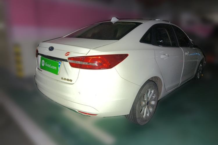 Used Ford Escort 2015 1.5L Automatic Fashion Model Rear Right 45 Deg