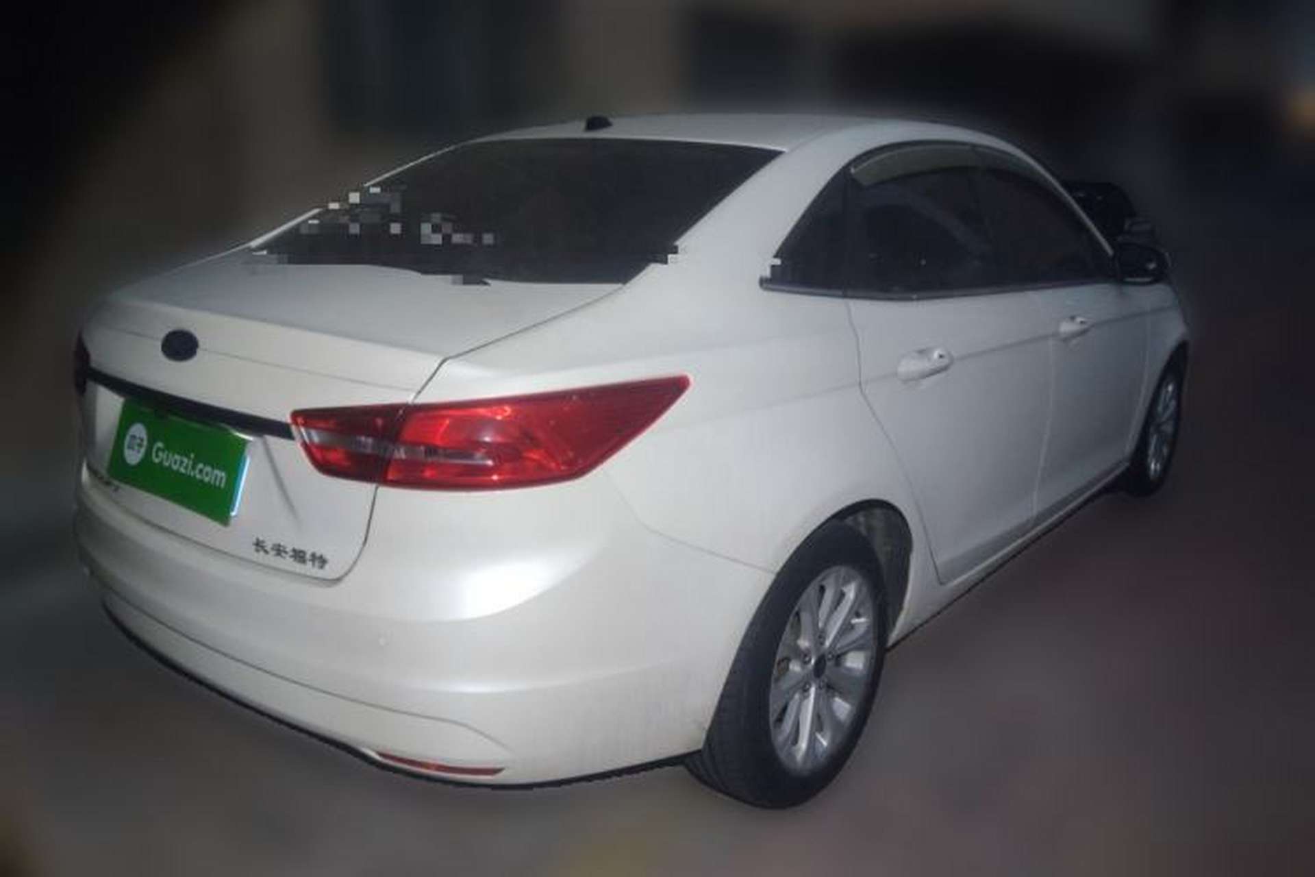 Used Ford Escort 2015 1.5L Automatic Fashion Model Rear Right 45 Deg