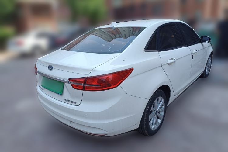 Used Ford Escort 2015 1.5L Automatic Fashion Model Rear Right 45 Deg