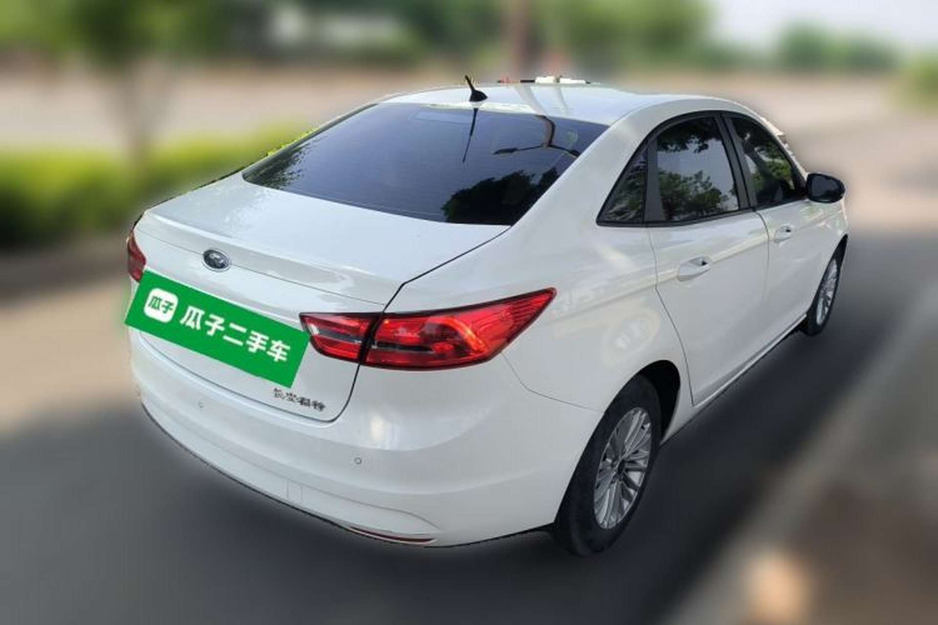 Used Ford Escort 2015 1.5L Automatic Comfort Edition Rear Right 45 Deg