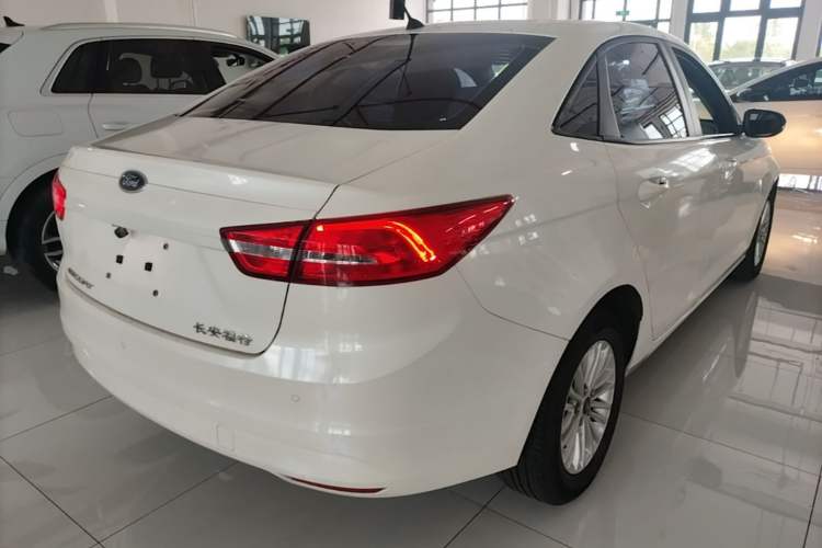 Used Ford Escort 2015 1.5L Automatic Comfort Edition Rear Right 45 Deg