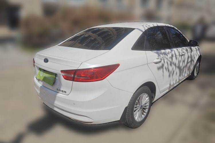 Used Ford Escort 2015 1.5L Automatic Comfort Edition Rear Right 45 Deg
