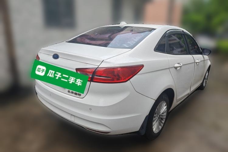 Used Ford Escort 2015 1.5L Manual Comfort Model Rear Right 45 Deg