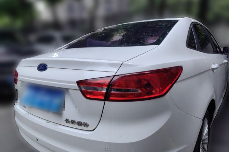 Used Ford Escort 2015 1.5L Automatic Comfort Edition Rear Right 45 Deg