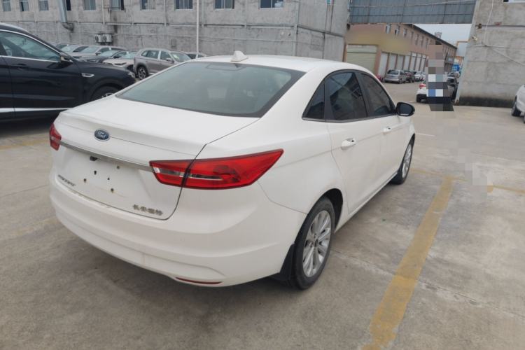 Used Ford Escort 2015 1.5L Automatic Fashion Model Rear Right 45 Deg