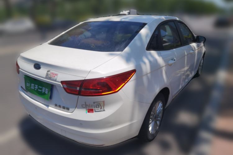 Used Ford Escort 2015 1.5L Manual Comfort Model Rear Right 45 Deg