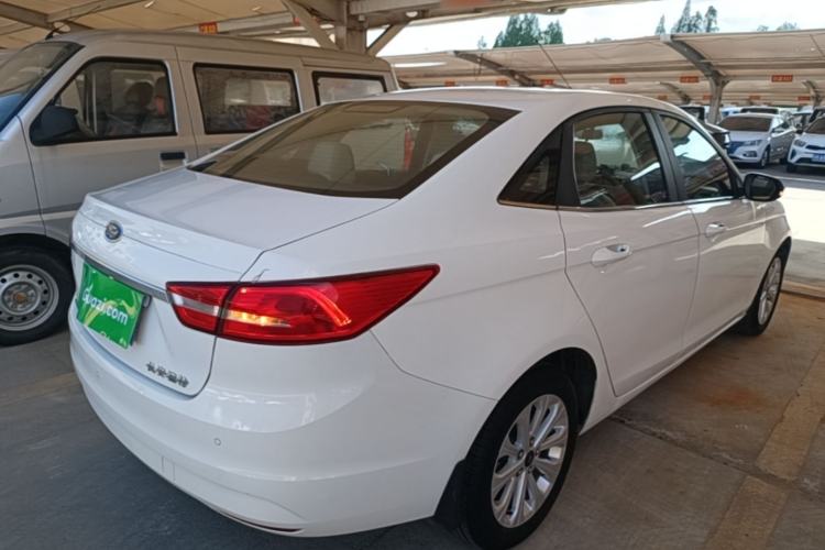 Used Ford Escort 2015 1.5L Automatic Fashion Model Rear Right 45 Deg