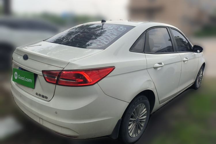 Used Ford Escort 2015 1.5L Automatic Comfort Edition Rear Right 45 Deg