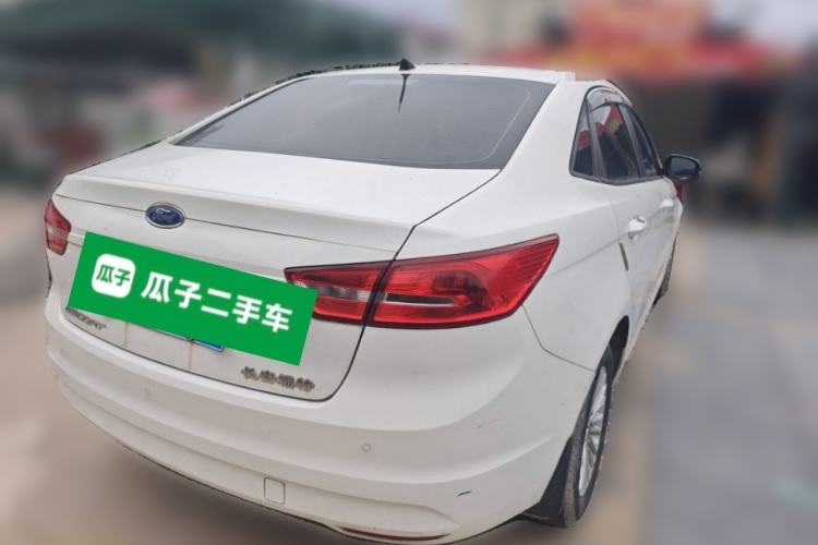 Used Ford Escort 2015 1.5L Automatic Comfort Edition Rear Right 45 Deg
