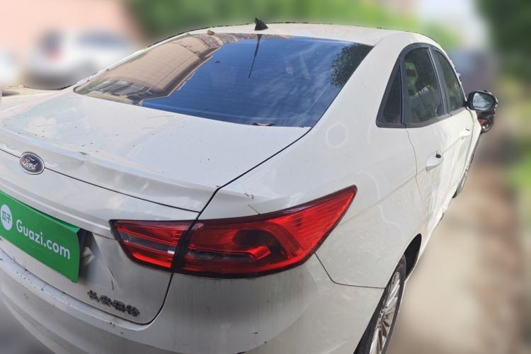Used Ford Escort 2015 1.5L Manual Comfort Model Rear Right 45 Deg
