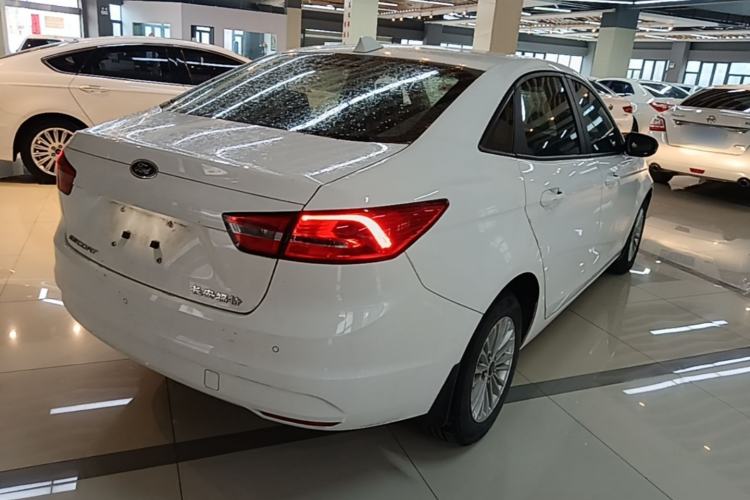 Used Ford Escort 2015 1.5L Automatic Comfort Edition Rear Right 45 Deg