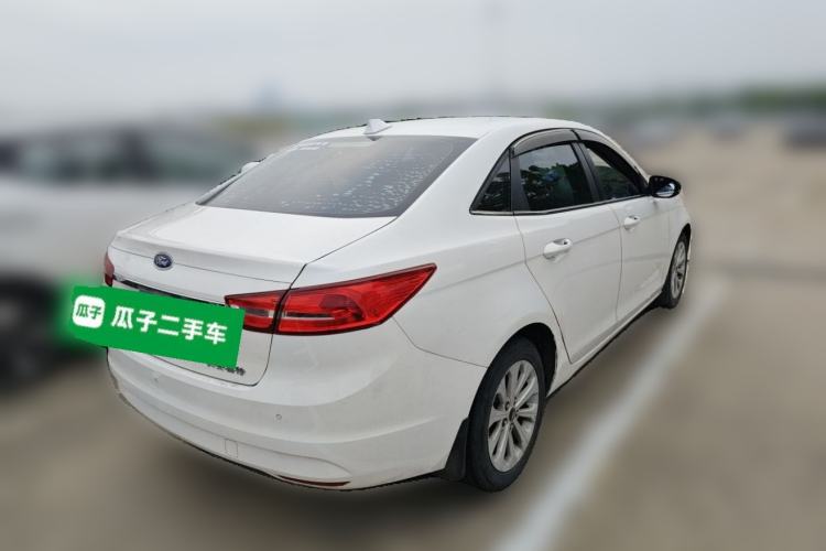 Used Ford Escort 2015 1.5L Manual Fashion Edition Rear Right 45 Deg
