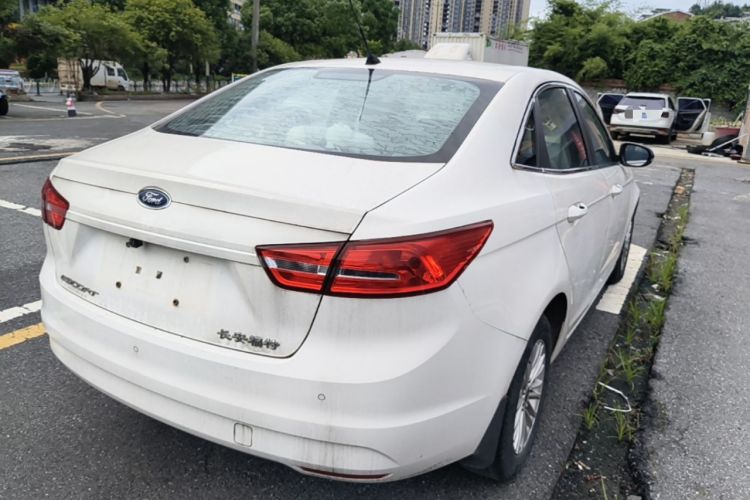 Used Ford Escort 2015 1.5L Manual Comfort Model Rear Right 45 Deg