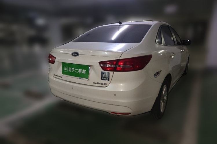 Used Ford Escort 2015 1.5L Automatic Comfort Edition Rear Right 45 Deg