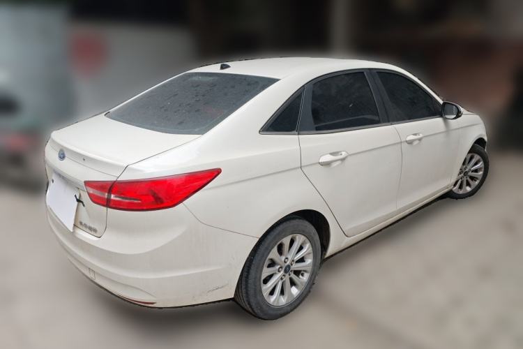 Used Ford Escort 2015 1.5L Automatic Fashion Model Rear Right 45 Deg