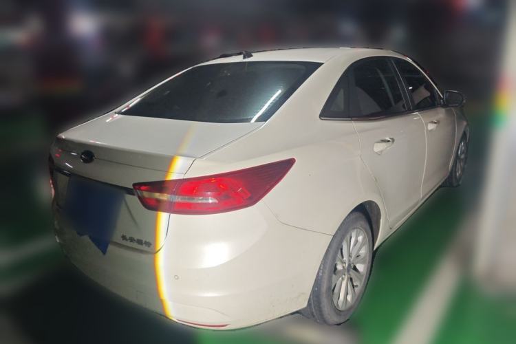 Used Ford Escort 2015 1.5L Automatic Fashion Model Rear Right 45 Deg