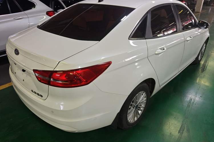 Used Ford Escort 2015 1.5L Manual Comfort Model Rear Right 45 Deg