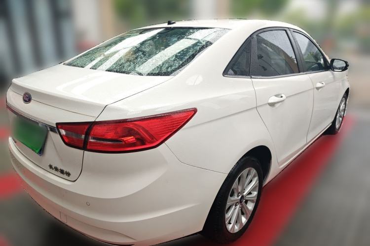 Used Ford Escort 2015 1.5L Automatic Fashion Model Rear Right 45 Deg