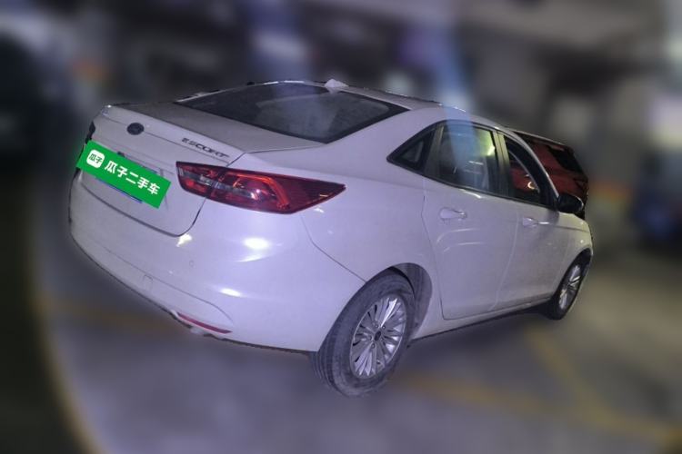 Used Ford Escort 2015 1.5L Automatic Comfort Edition Rear Right 45 Deg