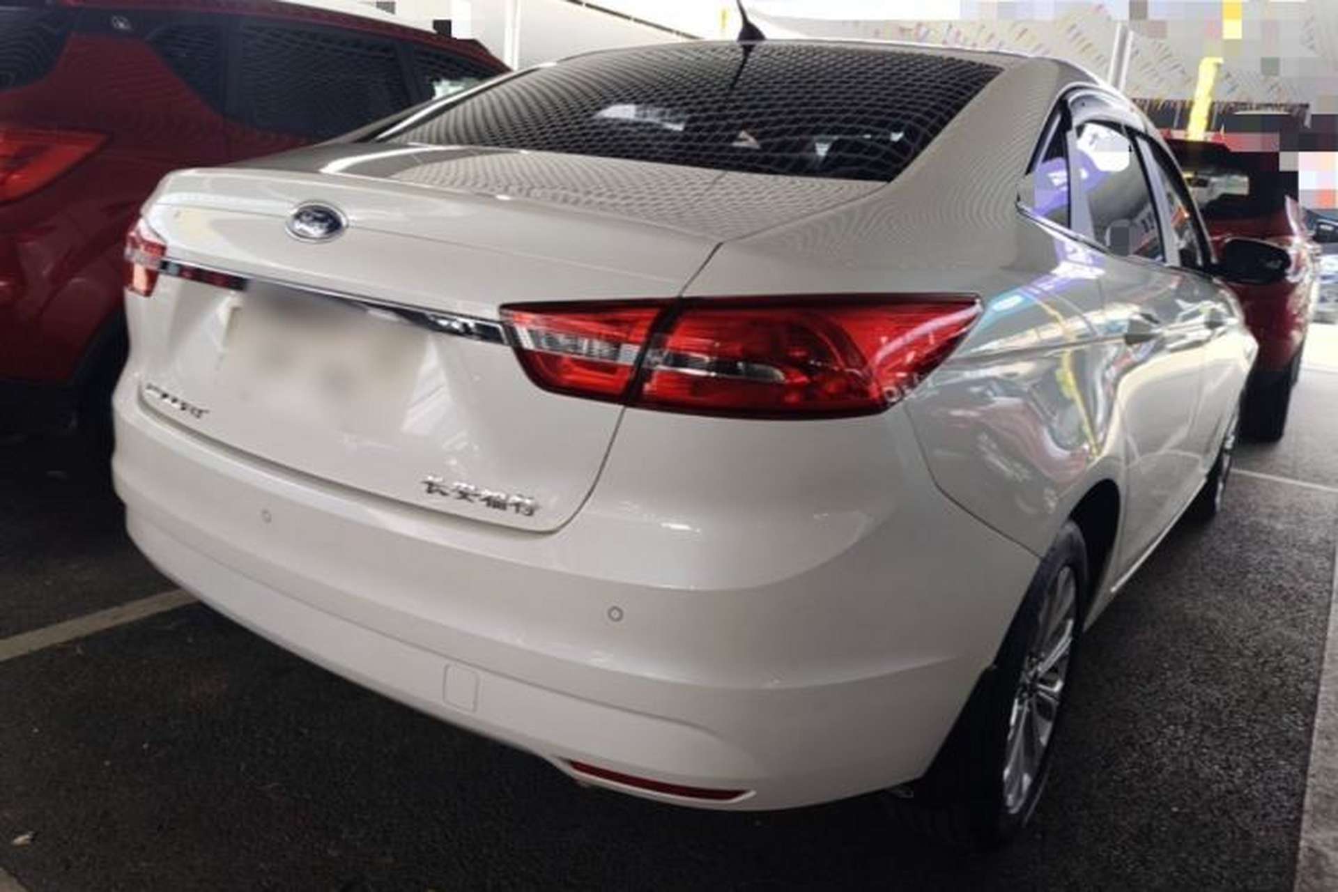 Used Ford Escort 2015 1.5L Automatic Fashion Model Rear Right 45 Deg