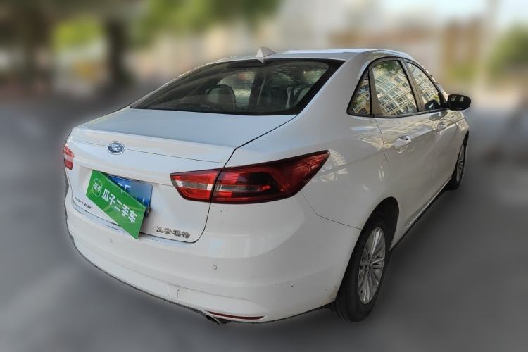 Used Ford Escort 2015 1.5L Manual Comfort Model Rear Right 45 Deg