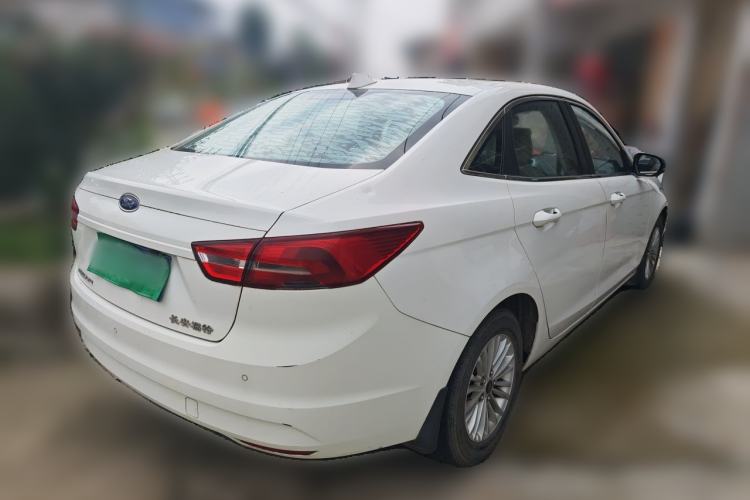Used Ford Escort 2015 1.5L Manual Comfort Model Rear Right 45 Deg