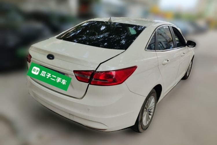Used Ford Escort 2015 1.5L Manual Comfort Model Rear Right 45 Deg