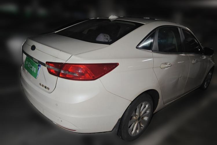 Used Ford Escort 2015 1.5L Automatic Fashion Model Rear Right 45 Deg