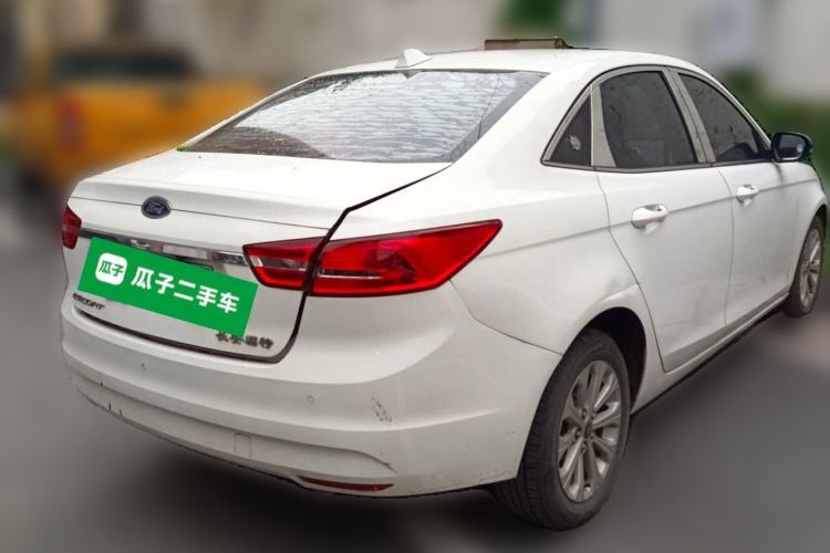 Used Ford Escort 2015 1.5L Manual Fashion Edition Rear Right 45 Deg