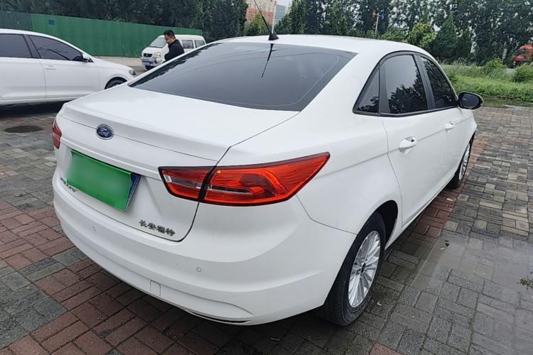 Used Ford Escort 2015 1.5L Automatic Comfort Edition Rear Right 45 Deg
