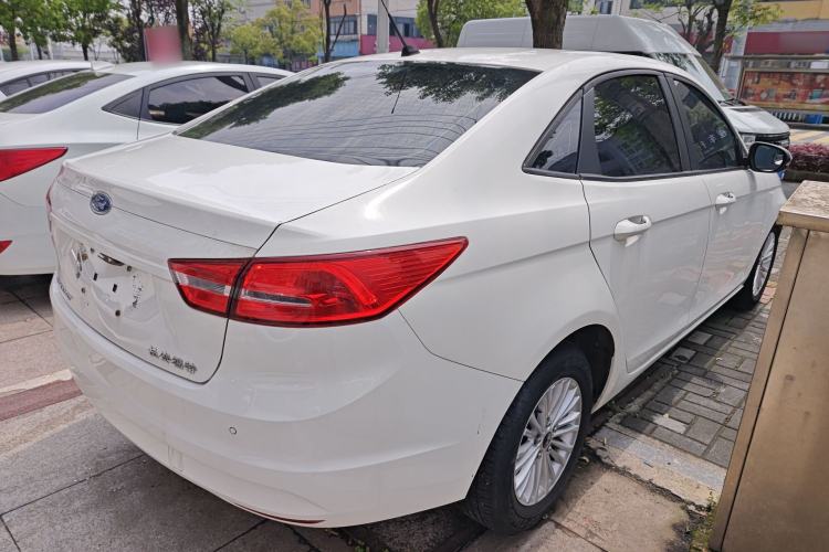 Used Ford Escort 2015 1.5L Automatic Comfort Edition Rear Right 45 Deg